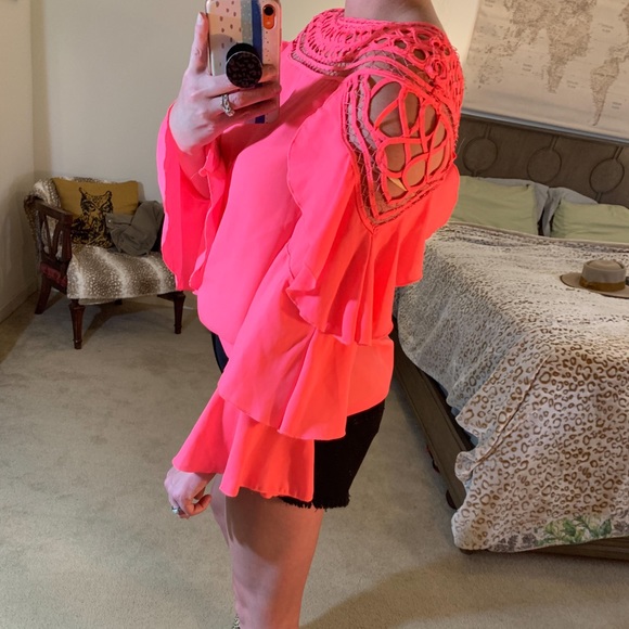 Bright Neon Pink top with Bell Sleeves - Picture 2 of 4